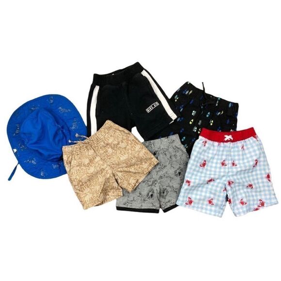 Boys 2T shorts bundle with swim trunks and sun hat - Picture 1 of 1